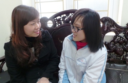 Phía sau thành tích của em là sự giúp đỡ của thầy cô, bạn bè.