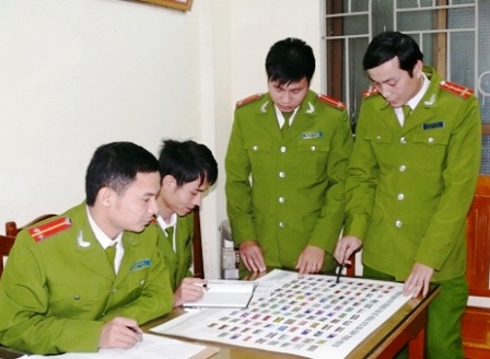 Cảnh sát trẻ lập công, bắt gần 190 đối tượng buôn ma túy - 1 Đoàn viên trẻ tuổi Công an Thanh Hóa đã lập nhiều chiến công trên mặt trận phòng chống ma túy.