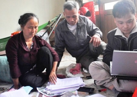 Cái chết uẩn khúc của cô dâu trẻ: Người nhà nạn nhân nhầm lẫn? - 2 Hơn một năm nay, gia đình bà Thắng đã gửi hàng trăm lá đơn đến các cơ quan chức năng kêu oan.