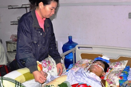 Hơn một tháng chăm con, người mẹ vẫn luôn cầu mong một điều kỳ diệu đến với con mình.