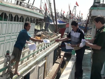 Việc phổ biến kiến thức giúp ngư dân hiểu và an toàn hơn khi hành nghề trên biển.