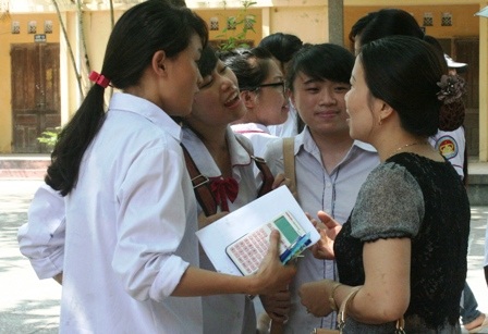 Theo nhận định thí sinh Hà Nam, đề thi Toán năm nay tương đối dễ thở. (Ảnh: Đức Văn)