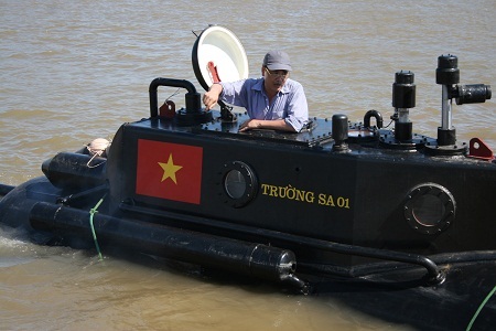 Tàu ngầm Trường Sa được nâng cấp đời máy - 1 Tàu ngầm Trường Sa được nâng cấp đời máy