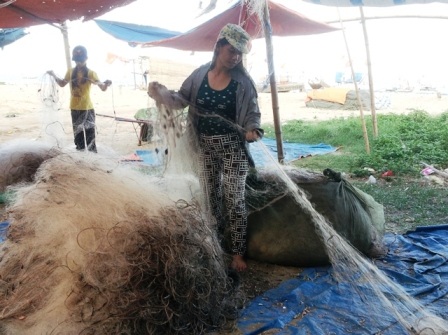  Chị Lê Thị Hà (40 tuổi) có gần 20 năm trong nghề đi biển