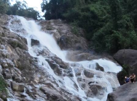 Sự hùng vĩ của thác Ma Hao