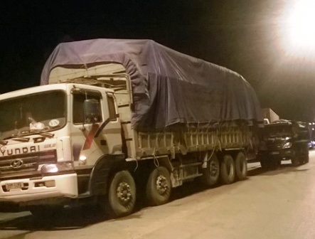 Giao thông đoạn qua hiện trường bị ách tắc nhiều giờ đồng hồ