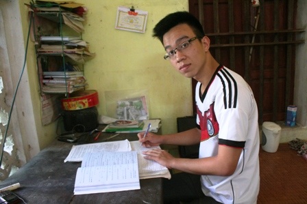 Với Tùng học tập phải bắt đầu từ đam mê, không nên gò bó và biến việc học tập thành một áp lực.