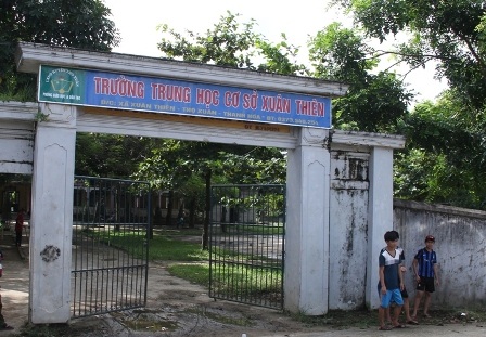 Vụ học sinh bị đâm vật nhọn: Không có nguy cơ phơi nhiễm HIV - 1 Vụ học sinh bị đâm vật nhọn: Không có nguy cơ phơi nhiễm HIV