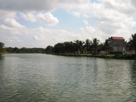 Ao sâu làng Dương Hòa nơi em Nhất đã bị đuối nước tử vong.