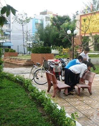 Giết người cướp tài sản táo tợn giữa hoa viên - 1 Giết người cướp tài sản táo tợn giữa hoa viên - 1