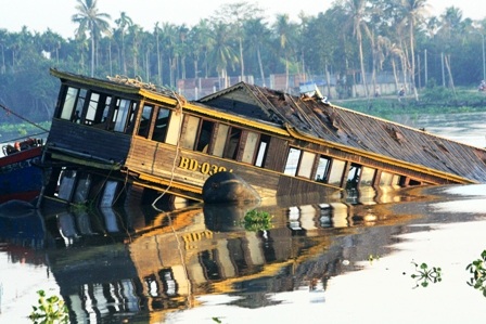 Vụ chìm tàu Dìn Ký: Bộ Công an vào cuộc - 1