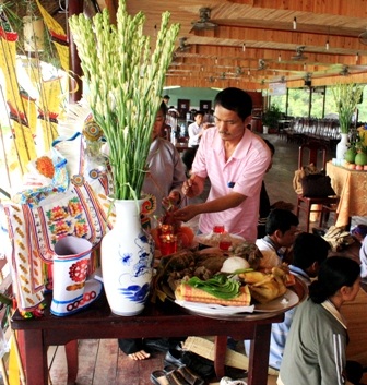 Cầu siêu các nạn nhân vụ chìm tàu Dìn Ký - 10