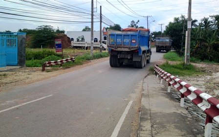 Giang hồ truy sát nhau náo loạn cả khu dân cư - 1