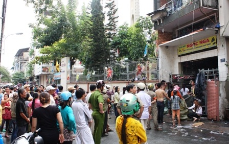 Hoảng loạn vì cháy lớn trong chợ Tân Bình - 5