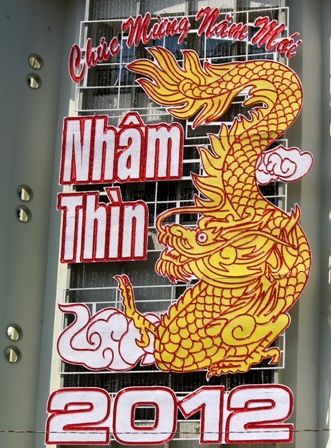 Năm Nhâm Thìn ngắm rồng trên phố - 6