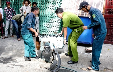 Nổ bình hơi, hai người nguy kịch