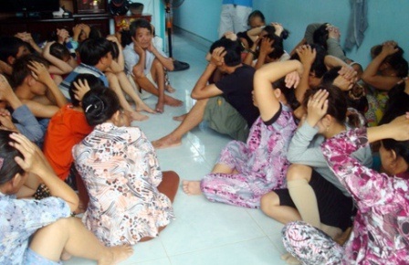 Các con bạc bị bắt giữ