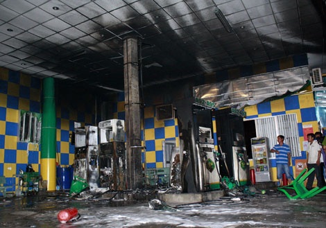 Hiện trường vụ cháy cây xăng đêm 24/11