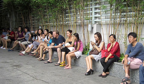Cháy toà nhà 22 tầng, du khách nước ngoài hoảng loạn - 4 Sự cố cháy xảy ra khiến nhiều du khách hoảng loạn, chưa giám về phòng