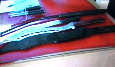 Số hung khí được các đối tượng sử dụng chém nhau bị thu giữ