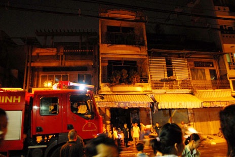 Hiện trường vụ hỏa hoạn tại căn nhà 3 tầng