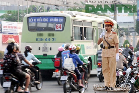 Những “bóng hồng” CSGT ở thành phố Hồ Chí Minh - 4 Trung Kiên