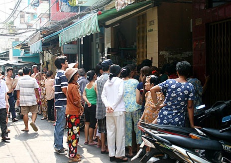 Việt kiều mới về nước một ngày tử vong trong đám cháy - 5 Vụ cháy khiến cả khu dân cư náo loạn