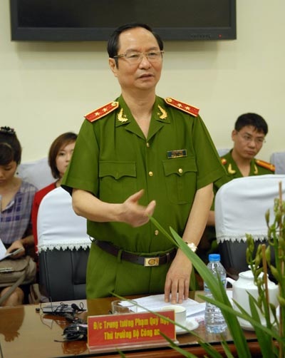 Thứ trưởng Bộ Công an làm việc với Công an TP.HCM