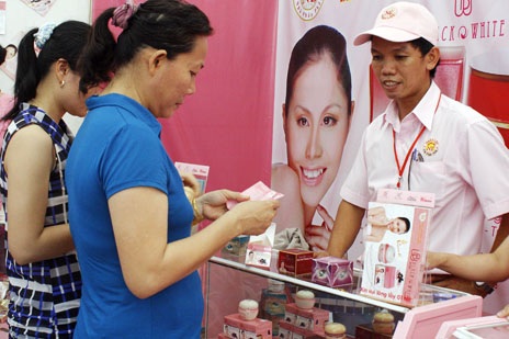 Thượng đế chưa biết thiên đường ở đâu - 1 Người tiêu dùng vẫn chưa thực sự nắm bắt hết quyền được thông tin của mình