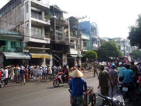 Vụ hỏa hoạn làm chấn động cả khu dân cư