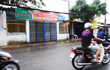 Truy bắt nghi phạm đâm chết người trong quán bida - 1 Quán bida xảy ra vụ án hiện đã đóng cửa