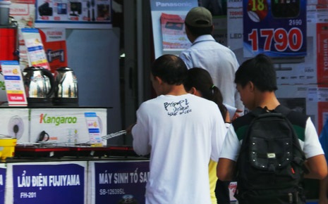 Chen chân "săn" hàng khuyến mãi dịp lễ 2/9 - 2 Mặt hàng đồ điện thiết yếu được nhiều khách hàng quan tâm