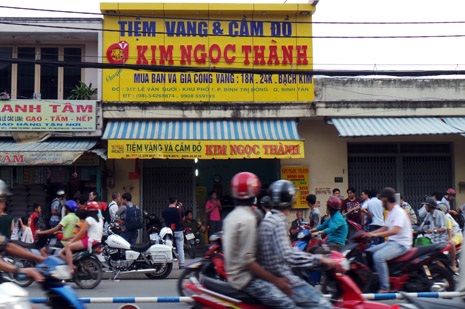 Cướp manh động, tiệm vàng chủ quan! - 4 Tiệm vàng Kim Ngọc Thành nằm ngay nơi đông người nhưng vẫn xảy ra cướp