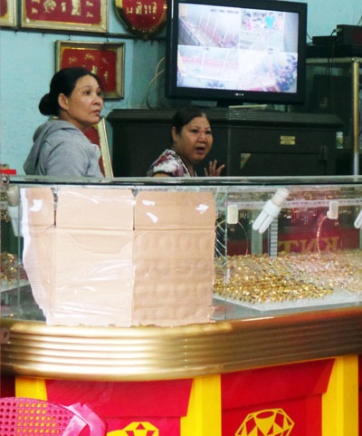 Cướp manh động, tiệm vàng chủ quan! - 5 Hệ thống an ninh tại các tiệm vàng cần được chú trọng hơn nữa