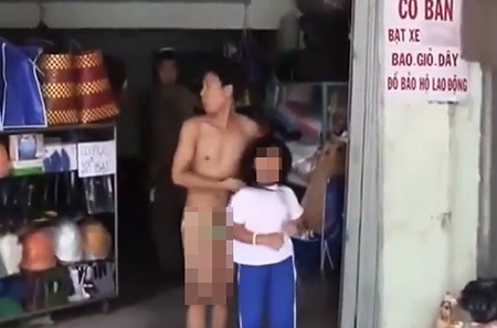 Bộ công an khen thưởng lực lượng giải cứu bé 8 tuổi làm con tin - 1 Tên Tú khống chế bé 8 tuổi làm con tin