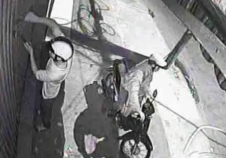 Nhiều vụ trộm tiền tỷ trong 9 ngày tết Giáp Ngọ