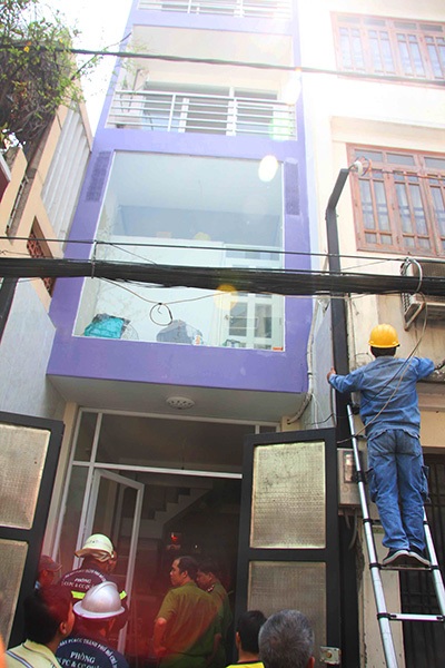 Vụ cháy xảy ra tại căn nhà 4 tầng nằm ngay khu dân cư