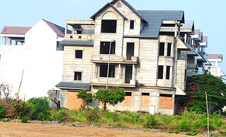 “Thiên đường” bỏ hoang tại cửa ngõ phía Đông Sài Gòn - 6 Cơ sở hạ tầng chưa hoàn thiện khiến nhiều nhà đầu tư phải bỏ của chạy lấy người