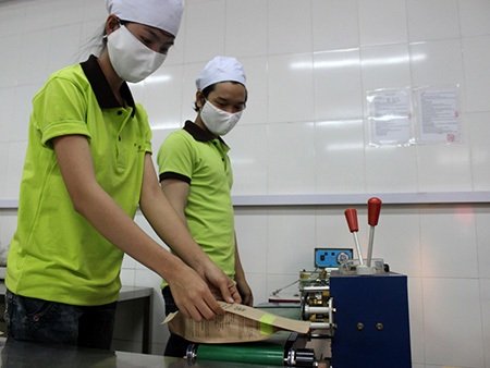 Cafe sạch được đóng gói chuẩn bị tung ra thị trường - Ảnh : Đ.V