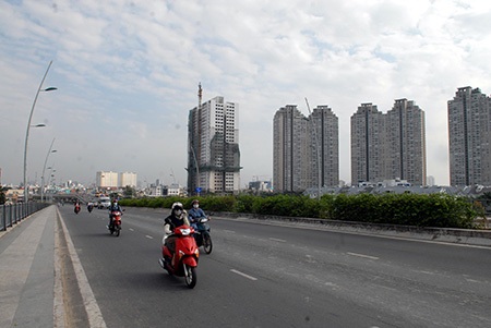 Hình ảnh thành phố mang tên Bác sau 39 năm giải phóng - 16 Nhiều công trình đang mọc lên.