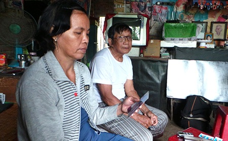 Từ khi con gái mất tích, vợ chồng ông Nở như ngồi trên đống lửa