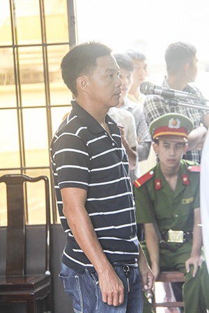 Vụ nguyên Đại úy CSGT bắn chết thượng cấp: Tòa tuyên trả hồ sơ - 7 Vụ nguyên Đại úy CSGT bắn chết thượng cấp: Tòa tuyên trả hồ sơ - 7