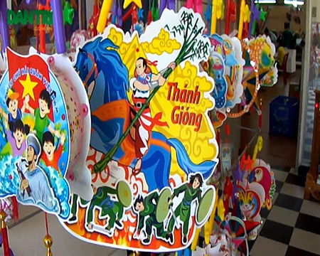 Sự trở lại của đèn Trung thu yêu nước, thuần Việt - 2 Những loại lồng đèn thuần Việt chiếm lĩnh thị trường năm nay