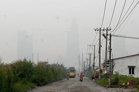 Sương mù bao phủ Sài Gòn - 2 Sương mù xuất hiện tại thành phố vào các buổi sáng