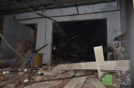 Nhiều căn nhà trong phạm vi hơn 50m2 bị ảnh hưởng nghiêm trọng