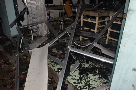 Nhiều căn nhà trong phạm vi hơn 50m2 bị ảnh hưởng nghiêm trọng