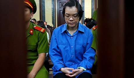Hé lộ tình tiết mới về phi vụ "lại quả" 10 tỷ của Huyền Như - 2 Huỳnh Thị Huyền Như và đồng phạm tại tòa phúc thẩm