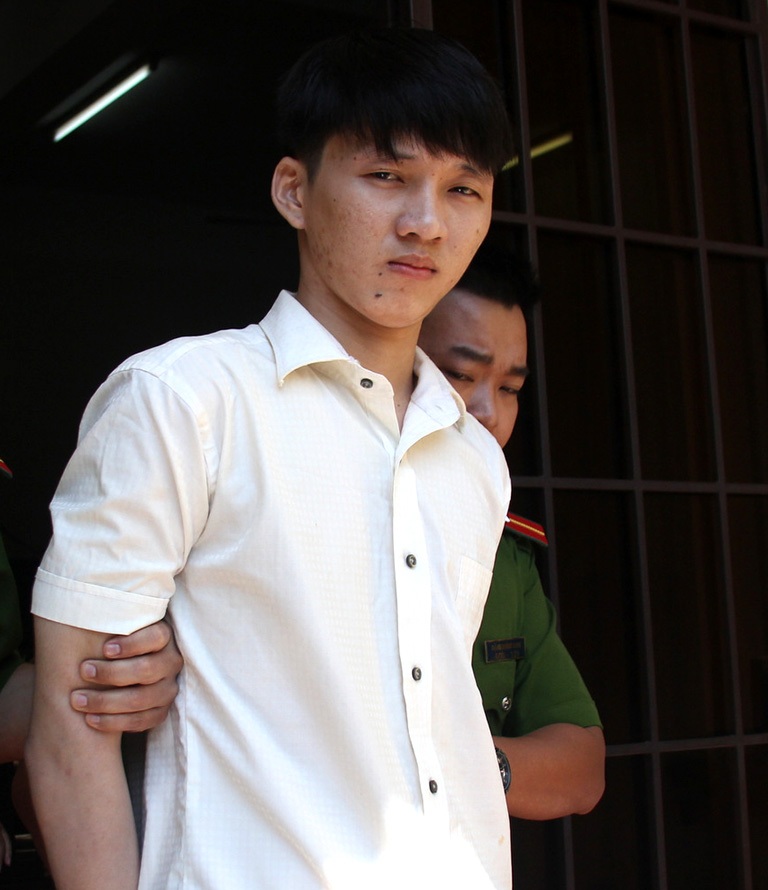 Tử hình "sát thủ" giết chủ vì không được nhận 3 ngày tiền lương - 2 Với những tội ác gây ra, Vòng Sin Quý bị mức án tử hình