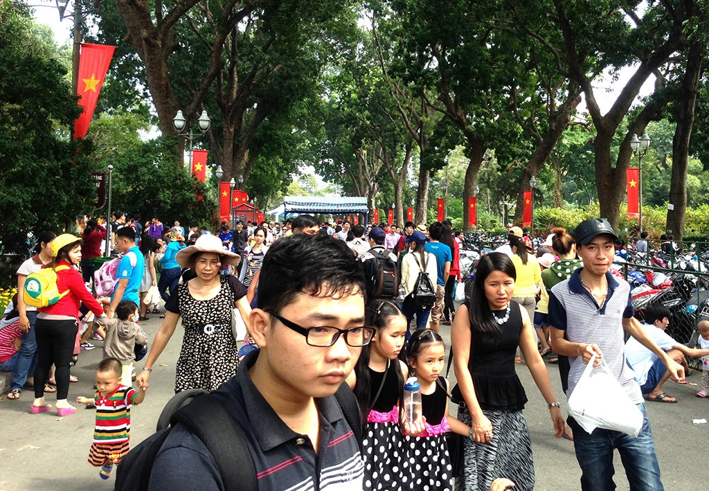 Tiết trời đẹp, nhiều cung bậc cảm xúc trong ngày đầu năm 2015 - 18 Hàng vạn người đổ về các khu du lịch trong ngày đầu năm 2015