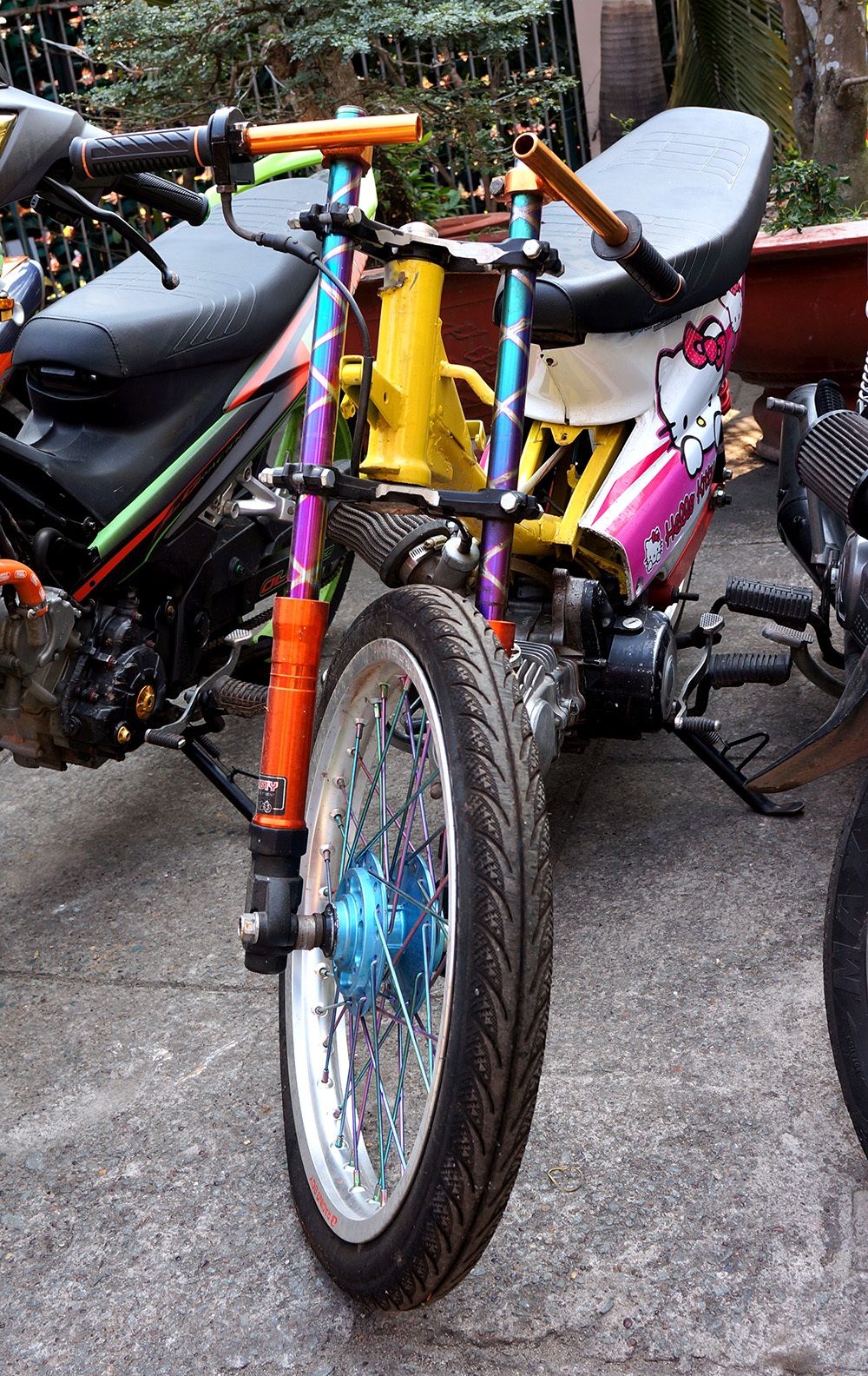 Tất cả các xe đã bị quái xế thay đổi kết cấu